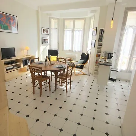 Apartment Palais Ophelia Studio Pour 2 Dans Le Centre De Nice